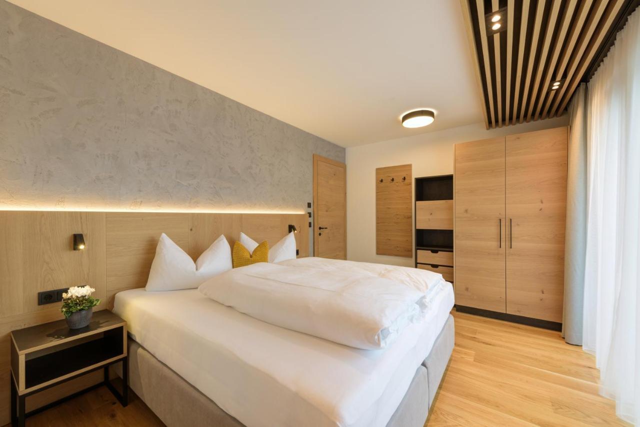 Haus St Anton - Incl Gratis Premium Sommerkarte Sankt Anton am Arlberg Exterior foto
