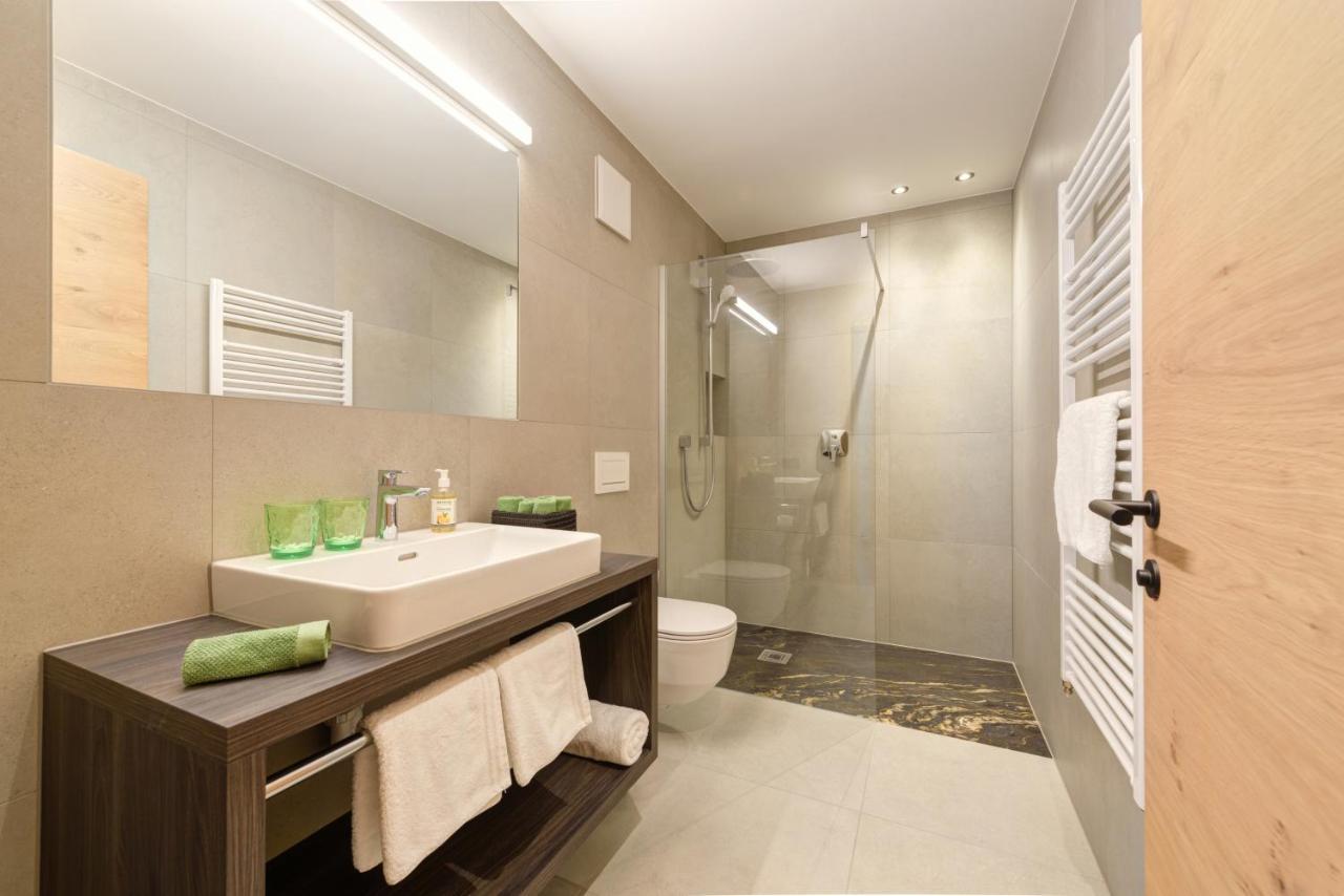 Haus St Anton - Incl Gratis Premium Sommerkarte Sankt Anton am Arlberg Exterior foto